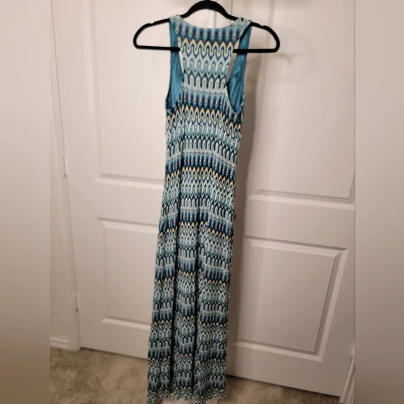Blue Patterned Maxi Dress - Picture 3 of 4